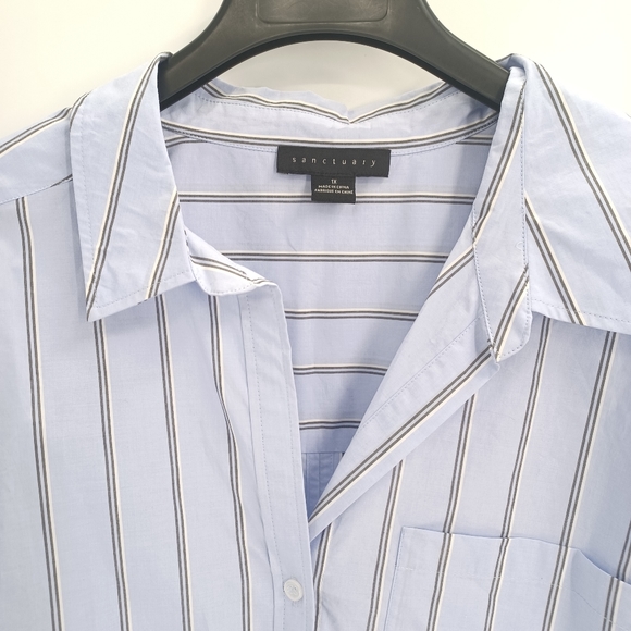 Sanctuary Slit Back Tunic Blouse in Angel Blue Stripe - Picture 4 of 7